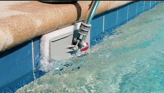 Ready to Clean your Pool? Grab a Shurhold Handle!