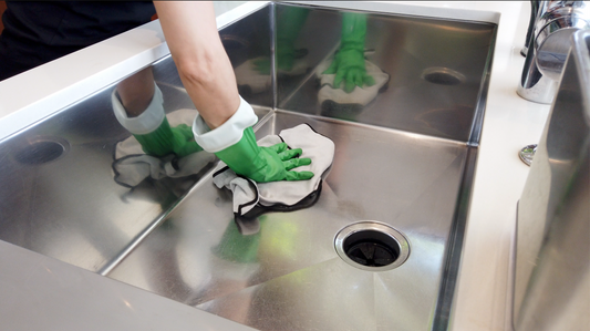 A Spot Free Sink is Easy with Shurhold!